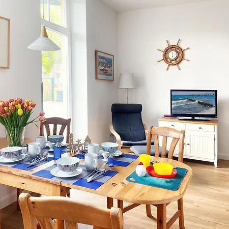 Anker In Der Victoria Graal-Mueritz